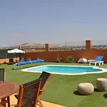 Eco White With Climatized Pool *