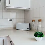 Eco White With Climatized Pool فيلة كاليتا ذي فوستي