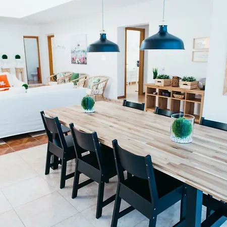 Eco White With Climatized Pool