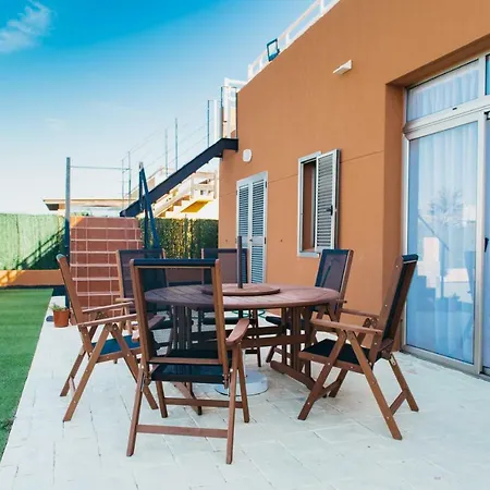 Βίλα Eco White With Climatized Pool *