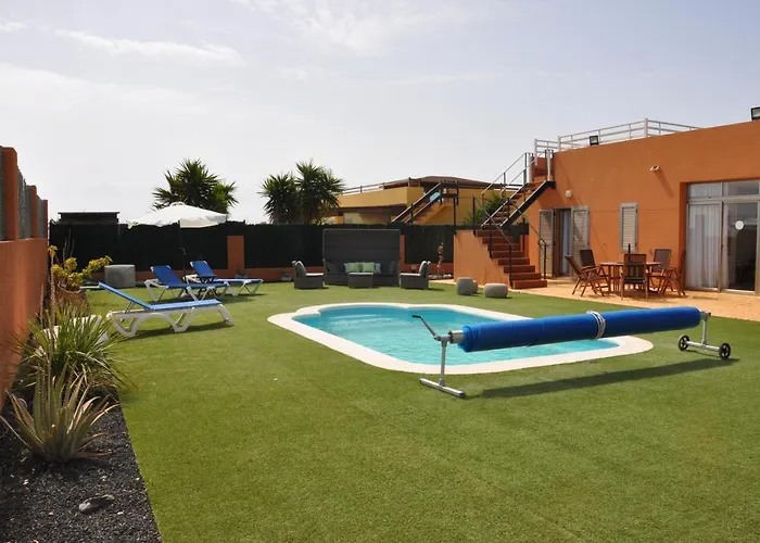 فيلة Eco White With Climatized Pool كاليتا ذي فوستي