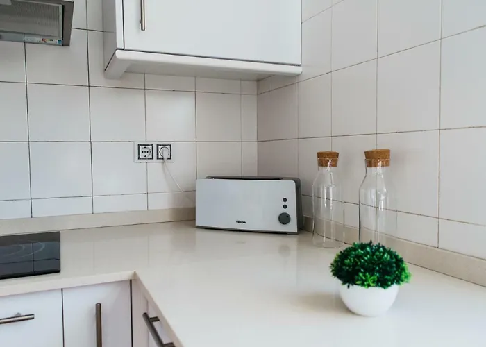 Eco White With Climatized Pool فيلة كاليتا ذي فوستي