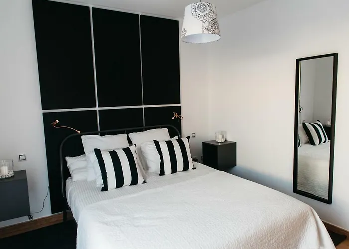 Eco White With Climatized Pool فيلة كاليتا ذي فوستي