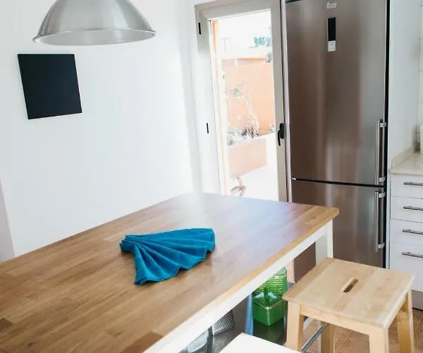 Eco White With Climatized Pool فيلة كاليتا ذي فوستي