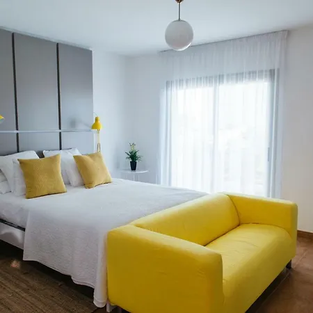 Eco White With Climatized Pool