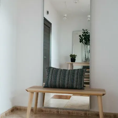 Eco White With Climatized Pool *