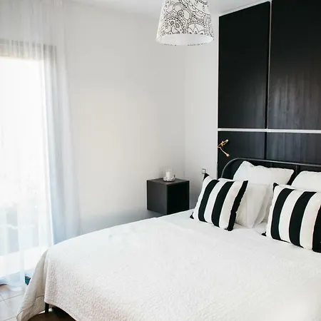 Eco White With Climatized Pool Villa