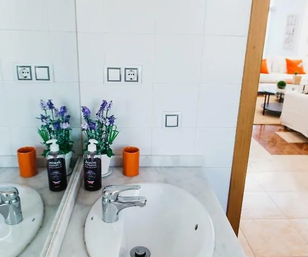 Eco White With Climatized Pool Vila *