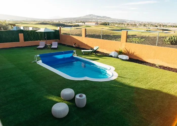 Eco White With Climatized Pool Vila