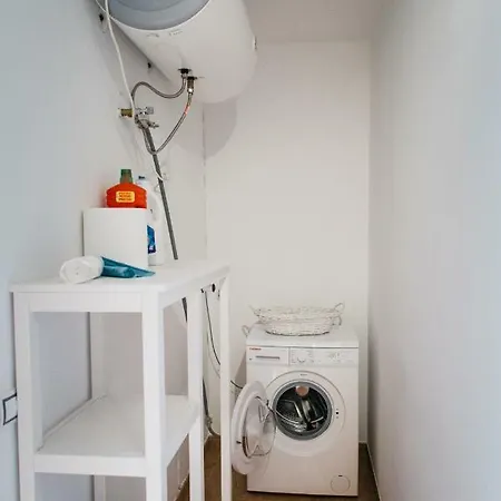 Eco White With Climatized Pool